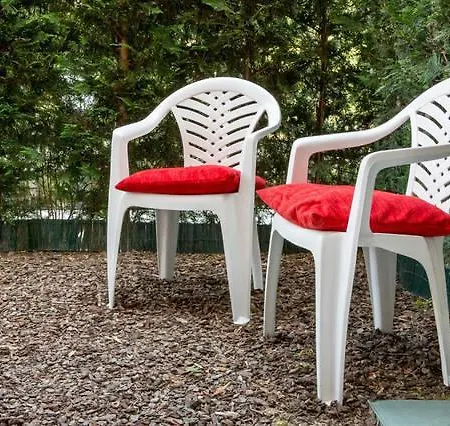 Lägenhet Cosmea Apartament *